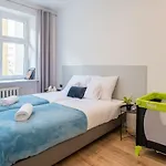 Skwer Kosciuszki 아파트 *